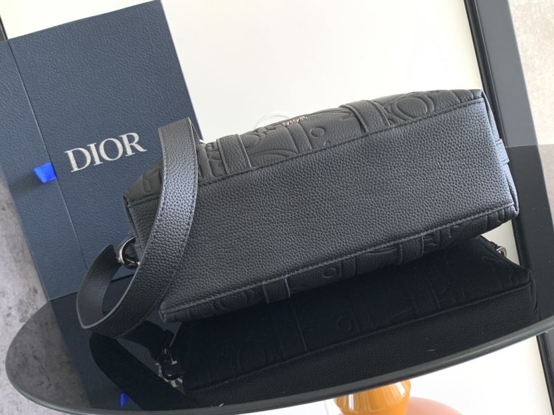 chr1st1an D10r travel bags